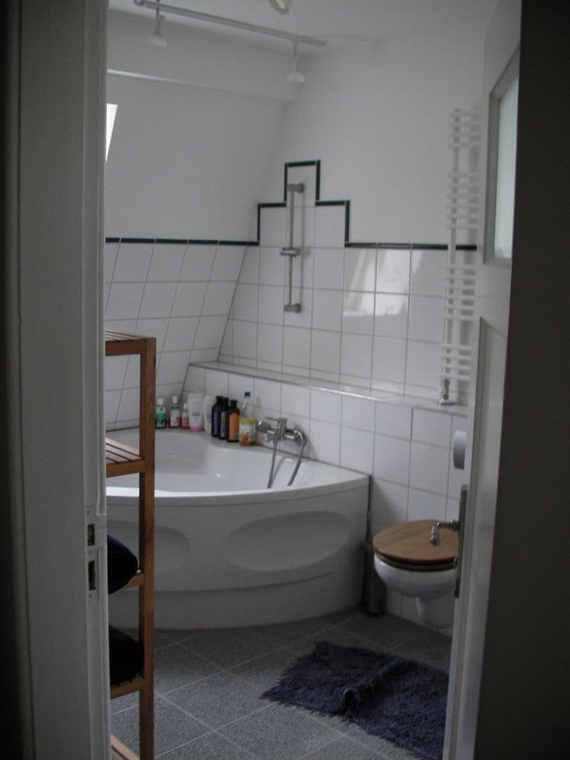 Prodej domu 130 m², pozemek 1.003 m², Berlin, Berlín Prodej domu 130 m², pozemek 1.003 m², Berlin, Berlín