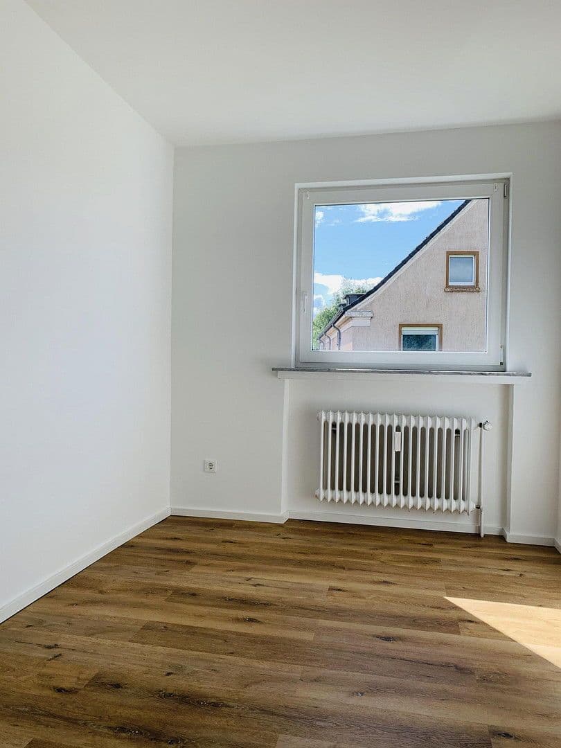 Pronájem bytu 3+kk 70 m², Lütgendortmunder Hellweg 95, Dortmund, Severní Porýní-Vestfálsko Pronájem bytu 3+kk 70 m², Lütgendortmunder Hellweg 95, Dortmund, Severní Porýní-Vestfálsko