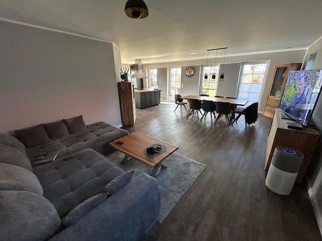Prodej domu 280 m², pozemek 2.813 m², Barßel, Dolní Sasko Prodej domu 280 m², pozemek 2.813 m², Barßel, Dolní Sasko