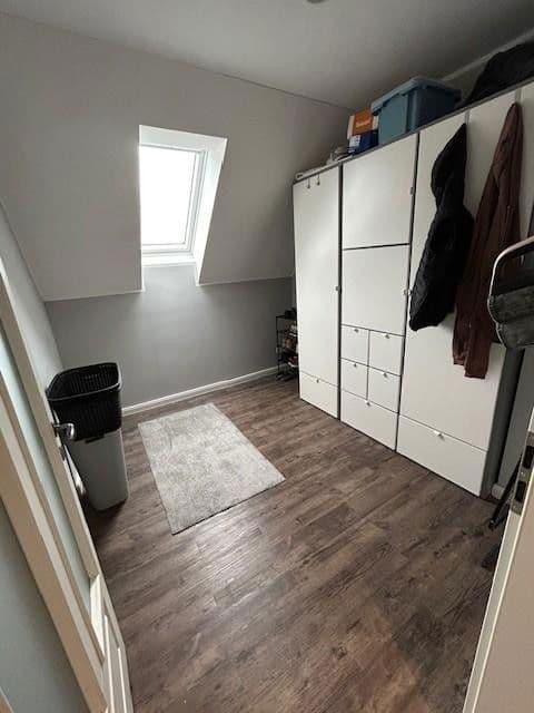 Prodej domu 280 m², pozemek 2.813 m², Barßel, Dolní Sasko Prodej domu 280 m², pozemek 2.813 m², Barßel, Dolní Sasko