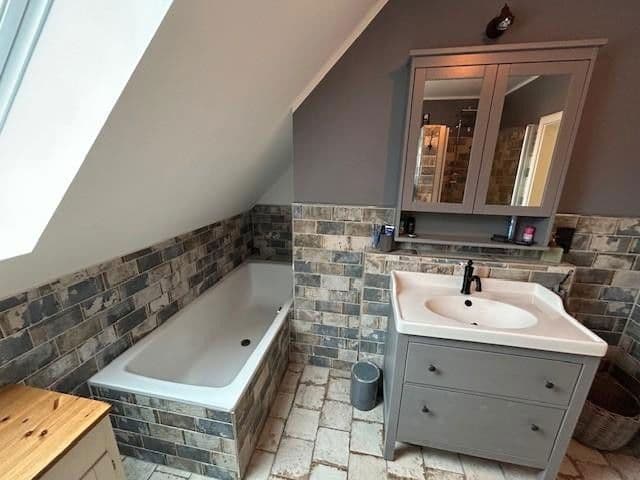 Prodej domu 280 m², pozemek 2.813 m², Barßel, Dolní Sasko Prodej domu 280 m², pozemek 2.813 m², Barßel, Dolní Sasko