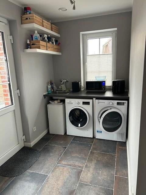 Prodej domu 280 m², pozemek 2.813 m², Barßel, Dolní Sasko Prodej domu 280 m², pozemek 2.813 m², Barßel, Dolní Sasko