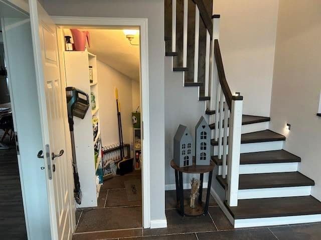 Prodej domu 280 m², pozemek 2.813 m², Barßel, Dolní Sasko Prodej domu 280 m², pozemek 2.813 m², Barßel, Dolní Sasko