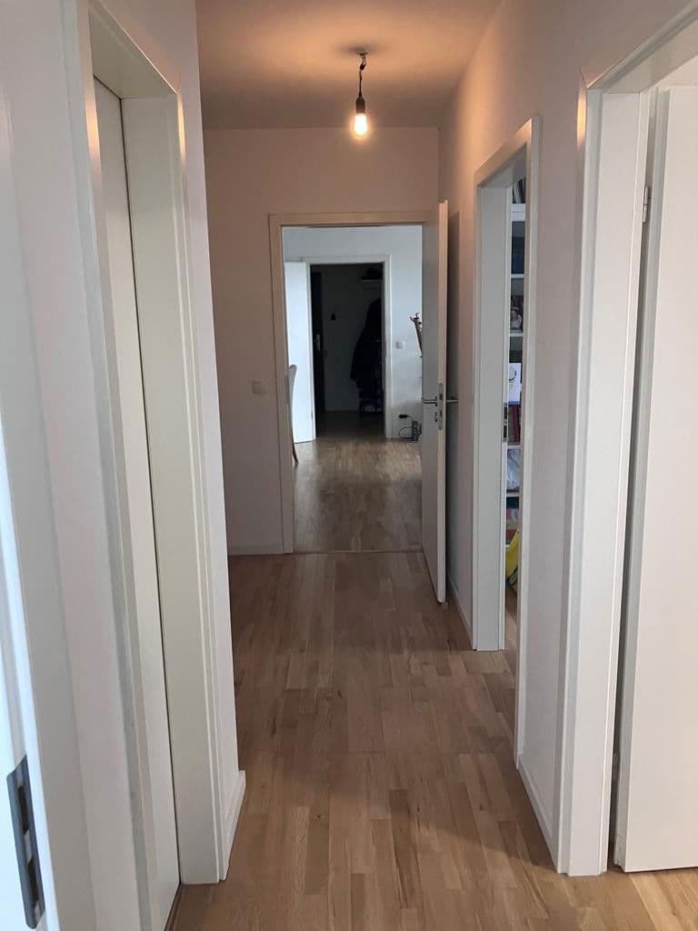 Pronájem bytu 3+1 82 m², Sigmund-Freud-Straße 76, Frankfurt, Hessen Pronájem bytu 3+1 82 m², Sigmund-Freud-Straße 76, Frankfurt, Hessen