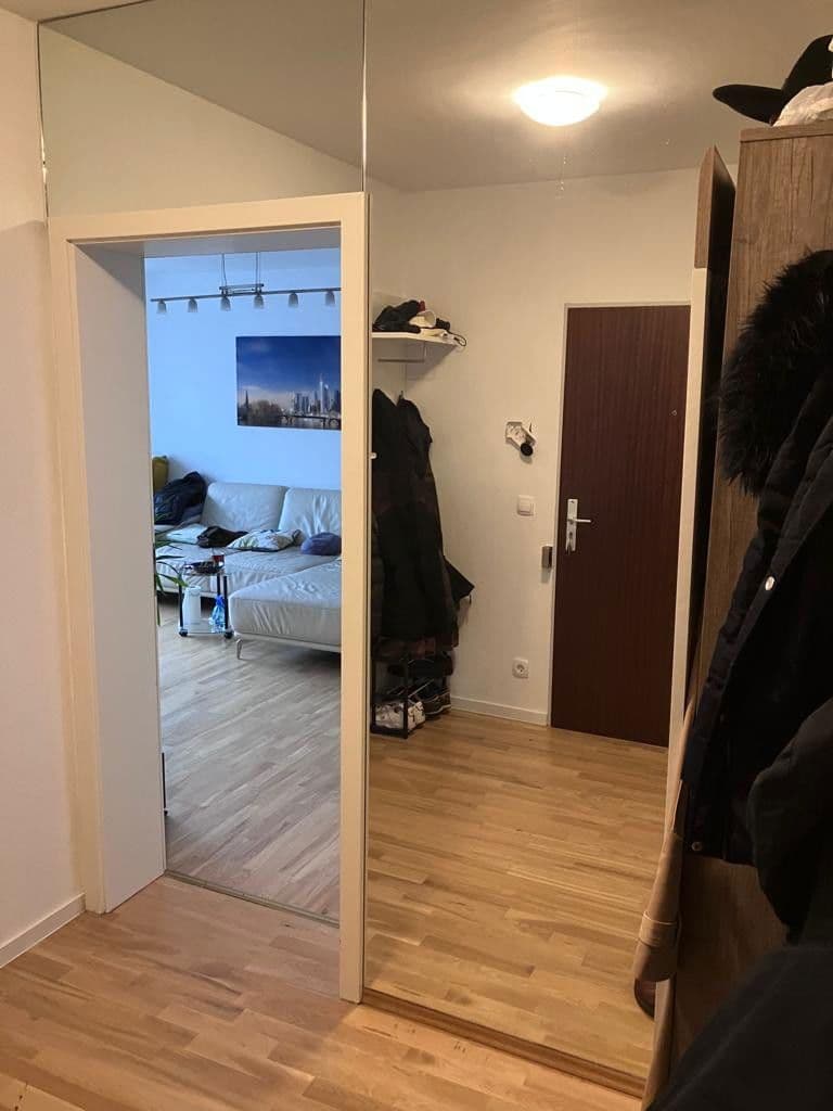 Pronájem bytu 3+1 82 m², Sigmund-Freud-Straße 76, Frankfurt, Hessen Pronájem bytu 3+1 82 m², Sigmund-Freud-Straße 76, Frankfurt, Hessen