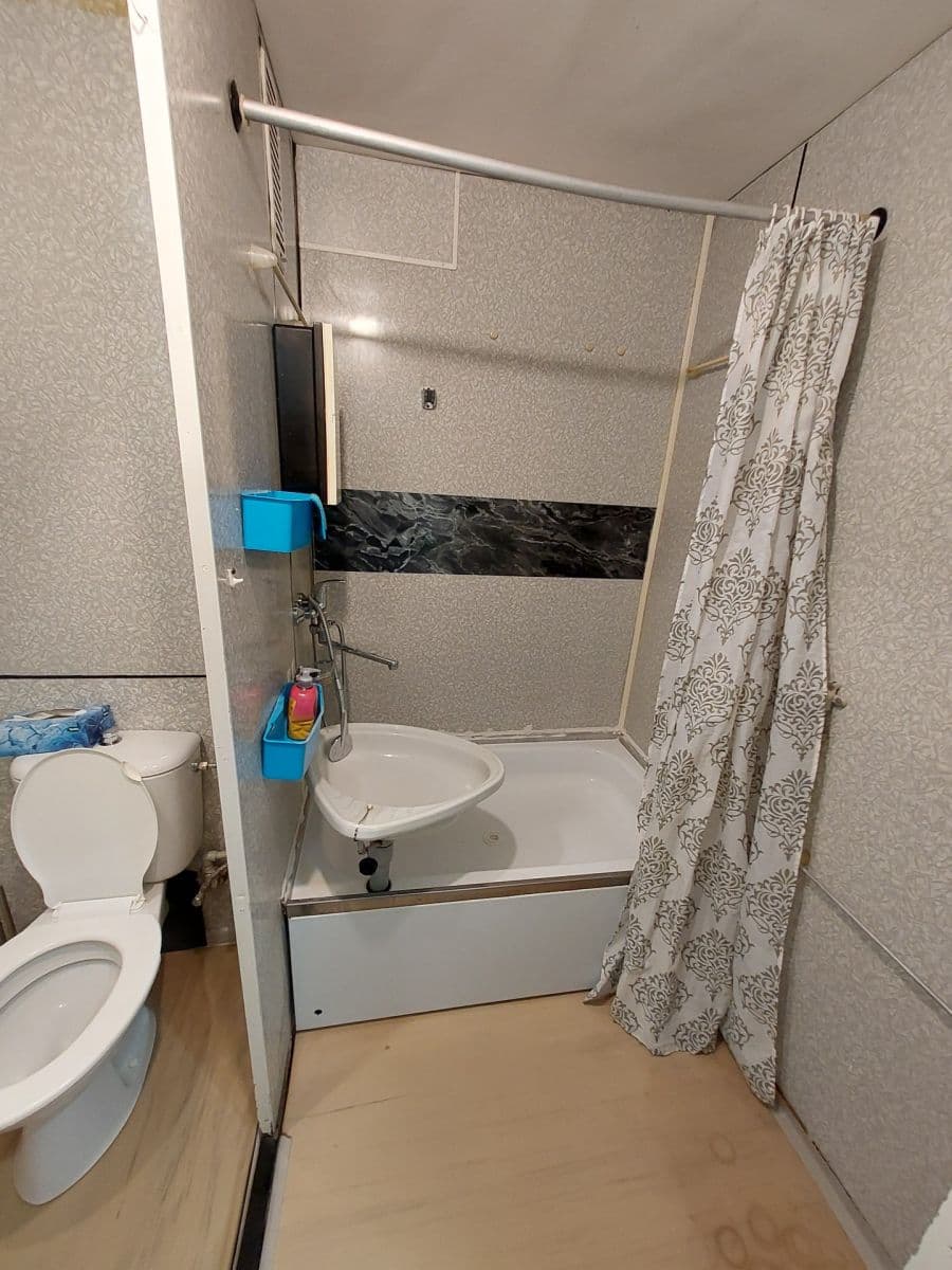 Pronájem bytu 1+kk 28 m², Palackého třída, Pardubice, Pardubický kraj Pronájem bytu 1+kk 28 m², Palackého třída, Pardubice, Pardubický kraj