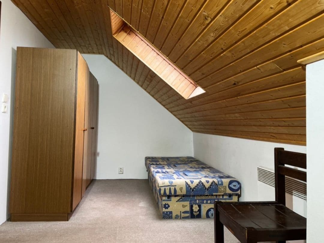 Pronájem bytu 3+1 86 m², Oseček, Středočeský kraj Pronájem bytu 3+1 86 m², Oseček, Středočeský kraj