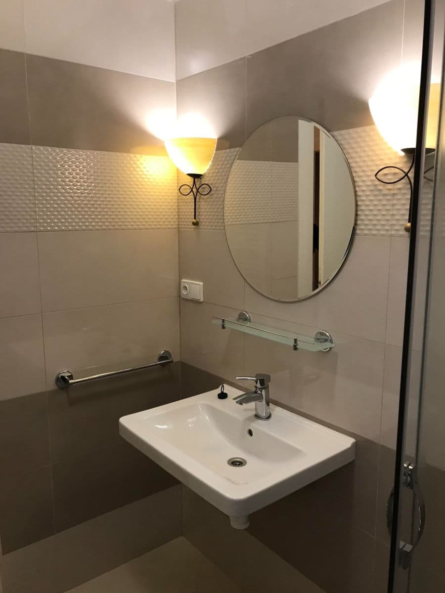 Prodej bytu 4+1 110 m², Na Valech, Poděbrady, Středočeský kraj Prodej bytu 4+1 110 m², Na Valech, Poděbrady, Středočeský kraj