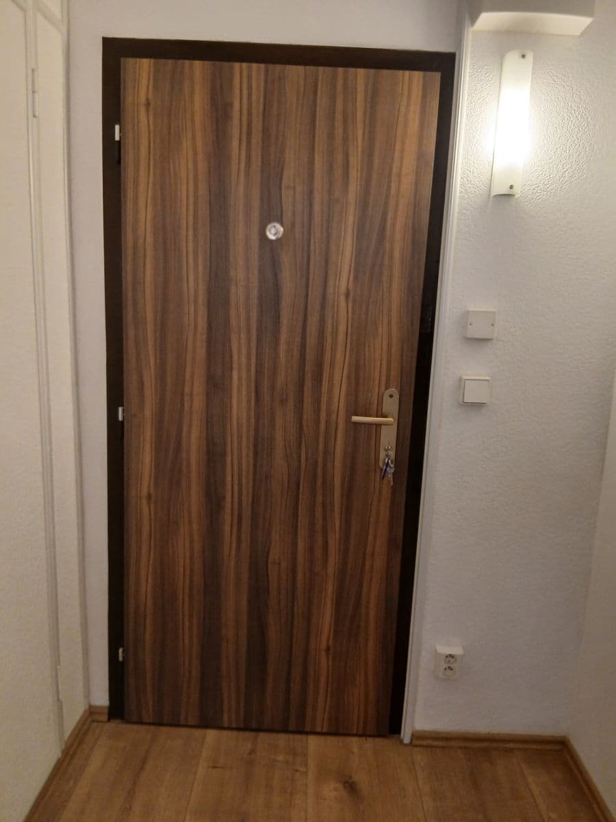 Prodej bytu 1+kk 29 m², Daškova, Praha, Praha Prodej bytu 1+kk 29 m², Daškova, Praha, Praha