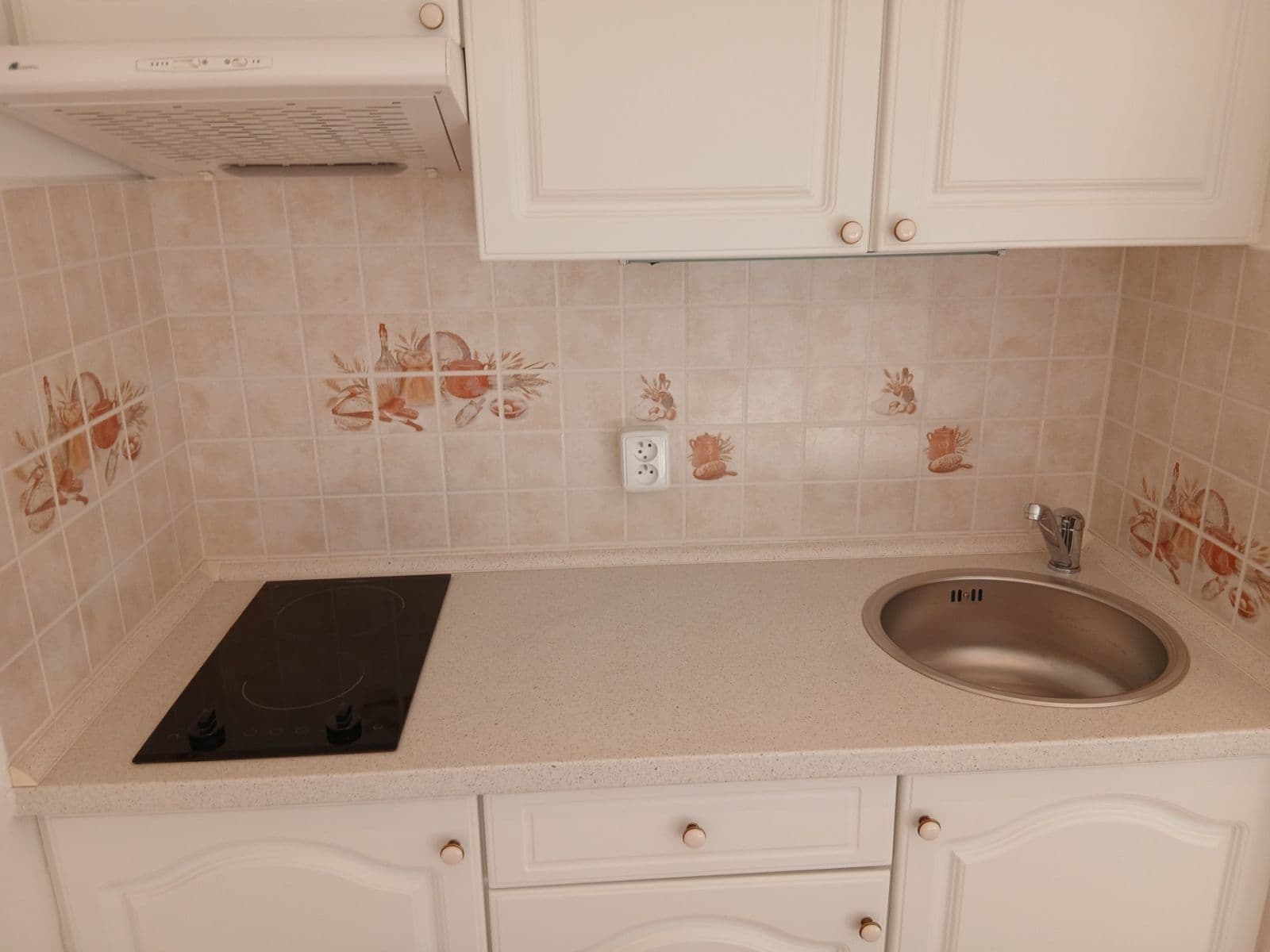 Prodej bytu 1+kk 29 m², Daškova, Praha, Praha Prodej bytu 1+kk 29 m², Daškova, Praha, Praha