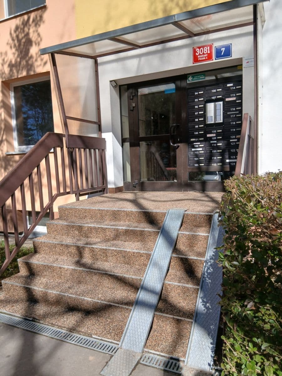 Prodej bytu 1+kk 29 m², Daškova, Praha, Praha Prodej bytu 1+kk 29 m², Daškova, Praha, Praha