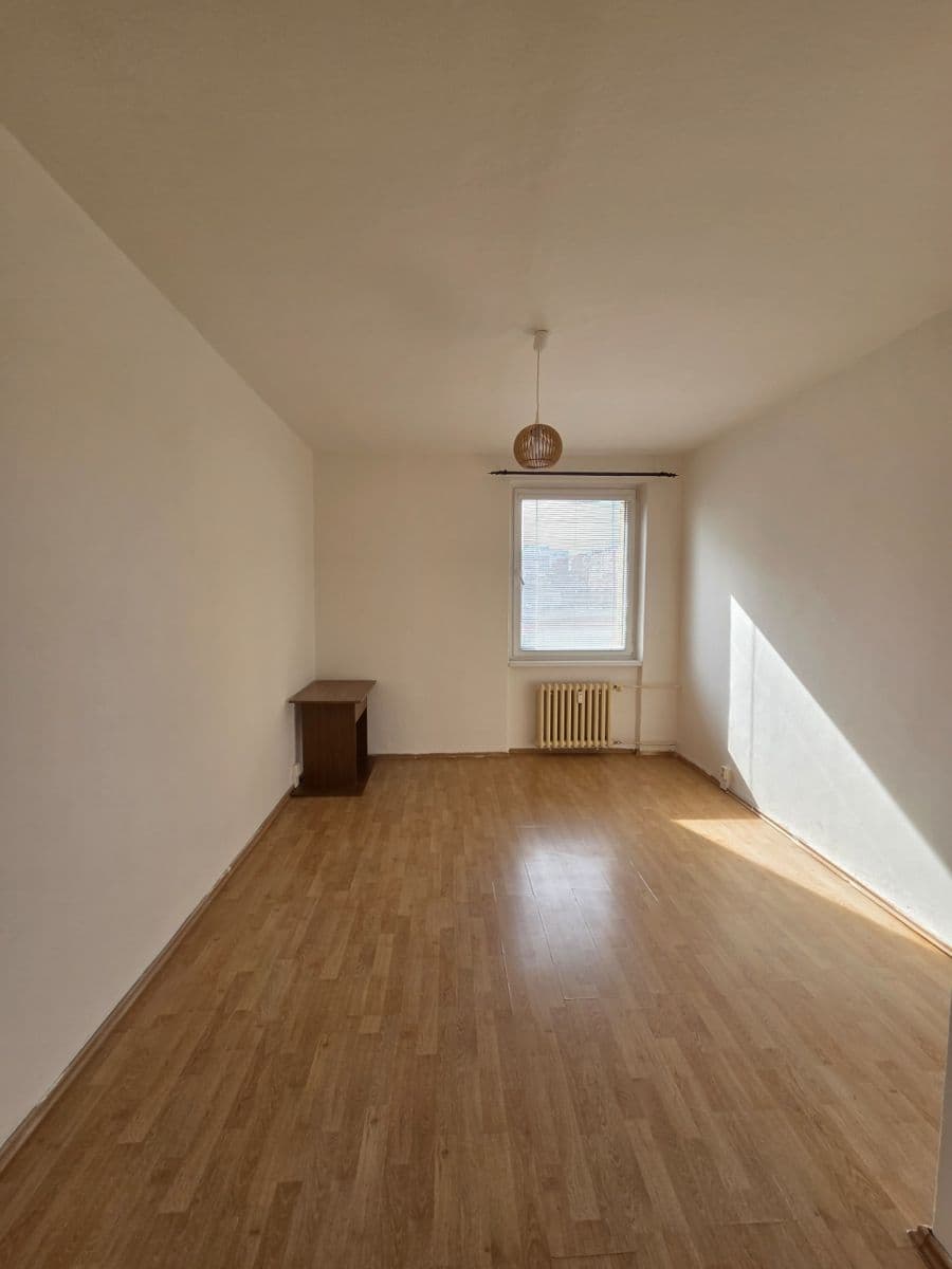 Pronájem bytu 2+1 53 m², Rýmařovská, Praha, Praha Pronájem bytu 2+1 53 m², Rýmařovská, Praha, Praha