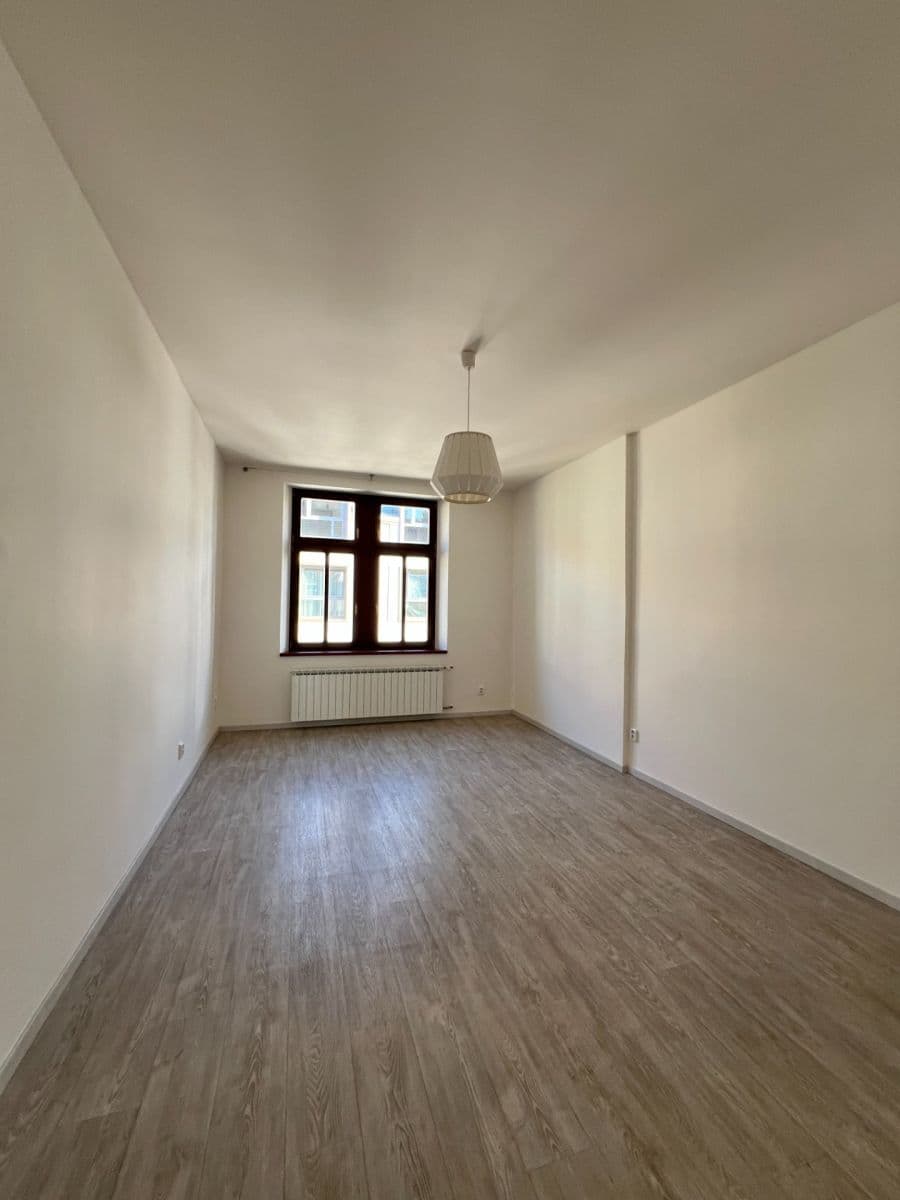 Pronájem bytu 3+kk 77 m², Krymská, Praha, Praha Pronájem bytu 3+kk 77 m², Krymská, Praha, Praha