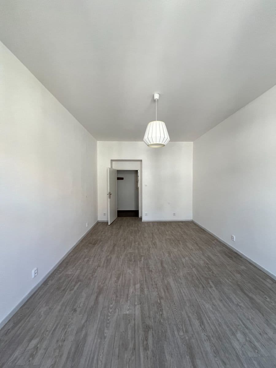 Pronájem bytu 3+kk 77 m², Krymská, Praha, Praha Pronájem bytu 3+kk 77 m², Krymská, Praha, Praha