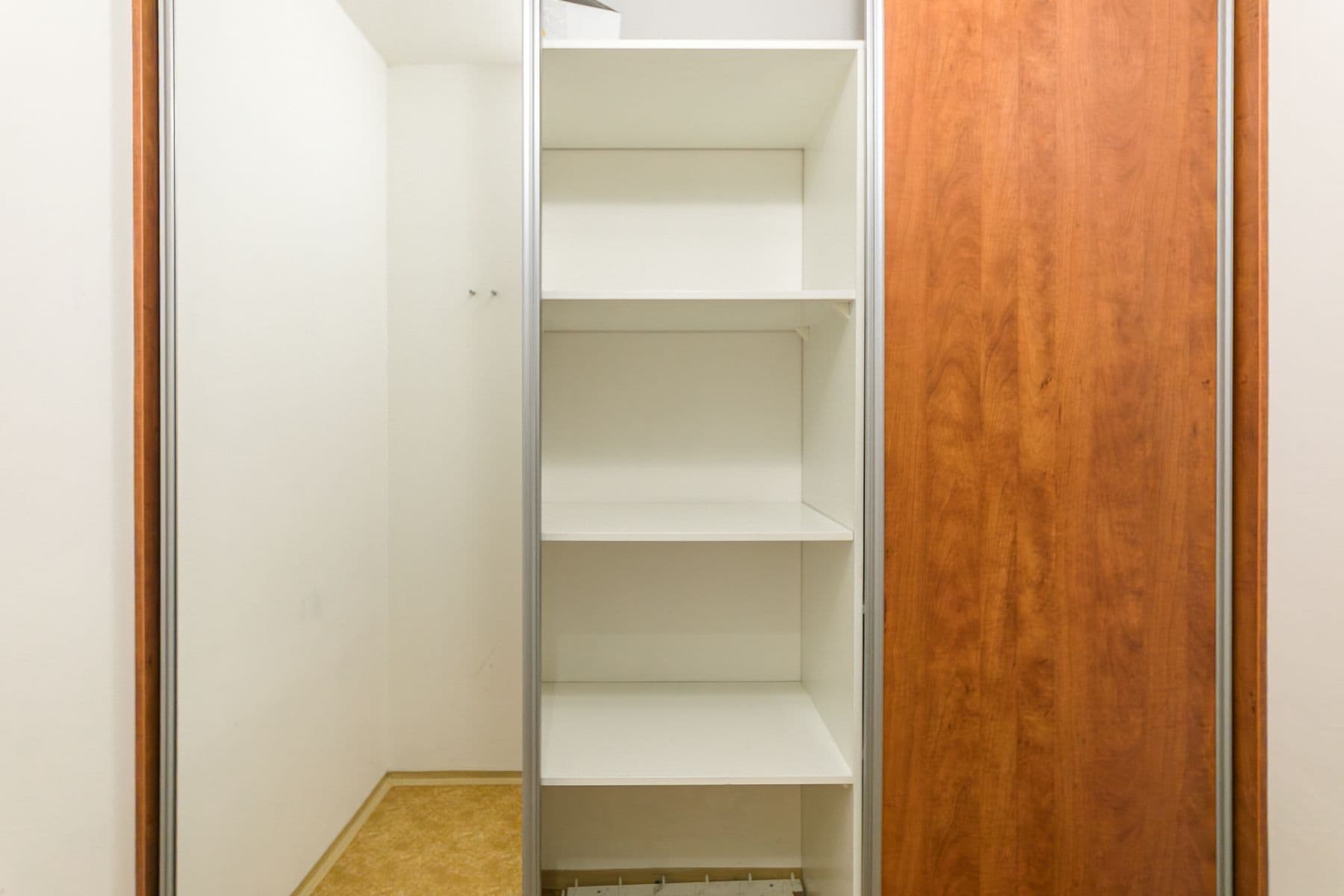 Prodej bytu 2+kk 53 m², Chotěšovská, Praha, Praha Prodej bytu 2+kk 53 m², Chotěšovská, Praha, Praha