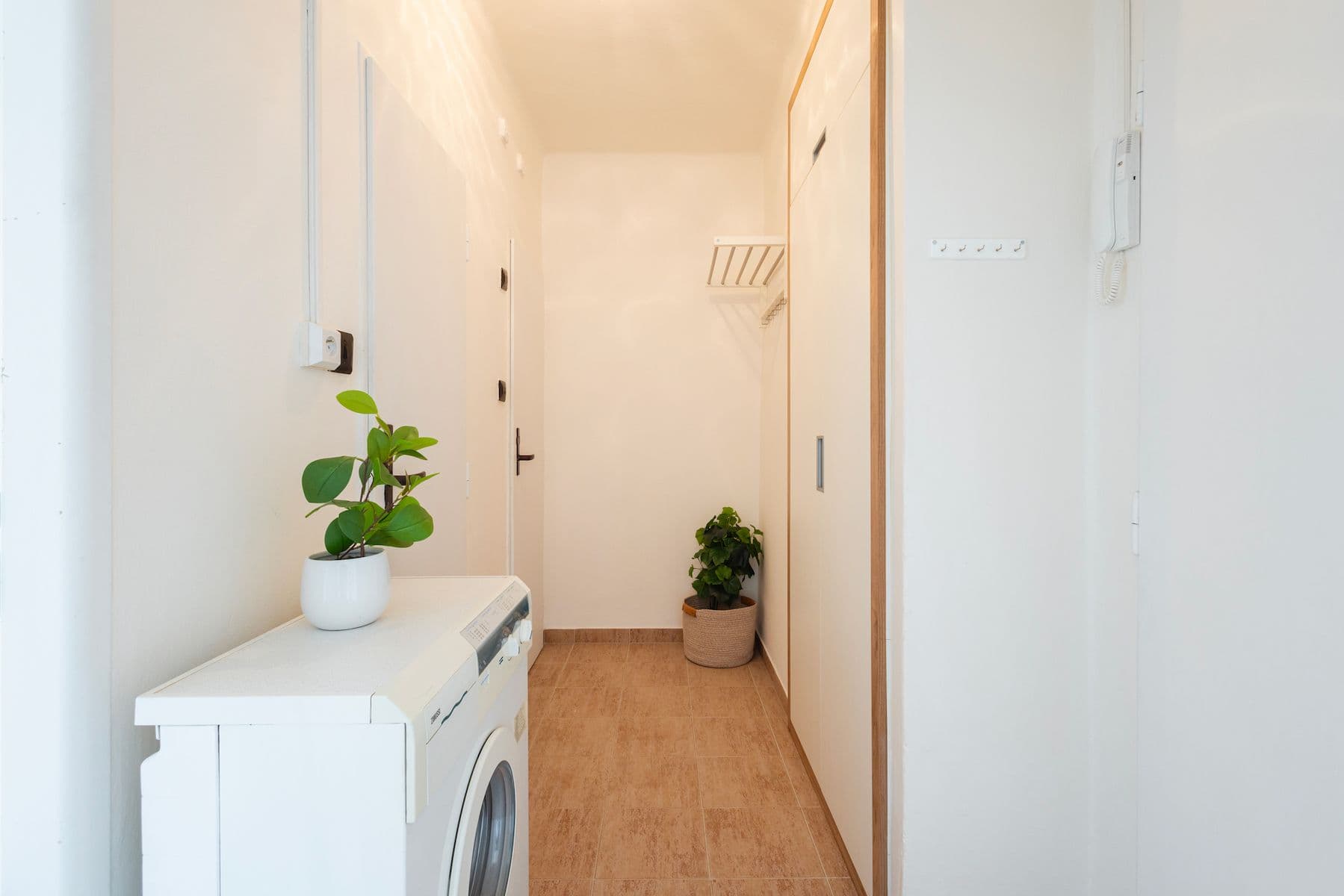 Prodej bytu 1+1 40 m², Kafkova, Praha, Praha Prodej bytu 1+1 40 m², Kafkova, Praha, Praha