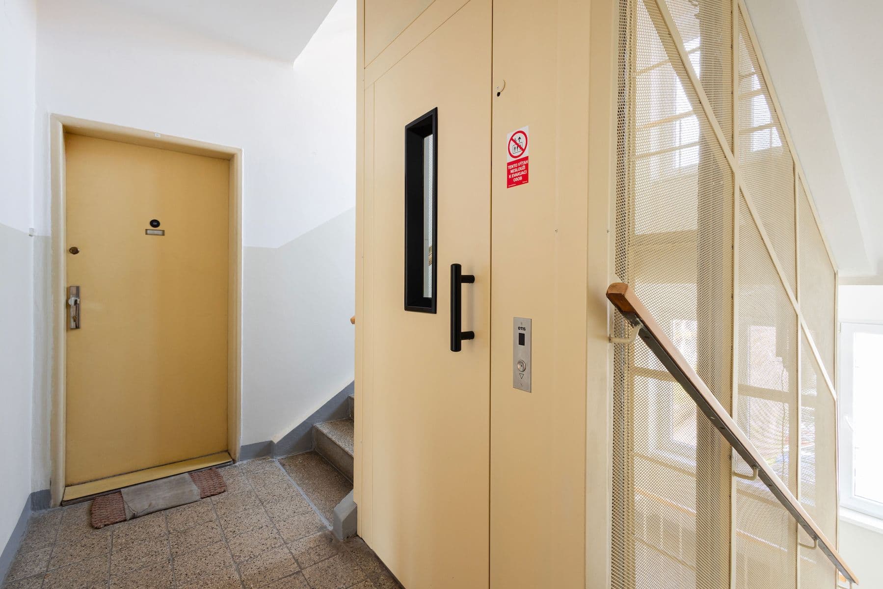 Prodej bytu 1+1 40 m², Kafkova, Praha, Praha Prodej bytu 1+1 40 m², Kafkova, Praha, Praha