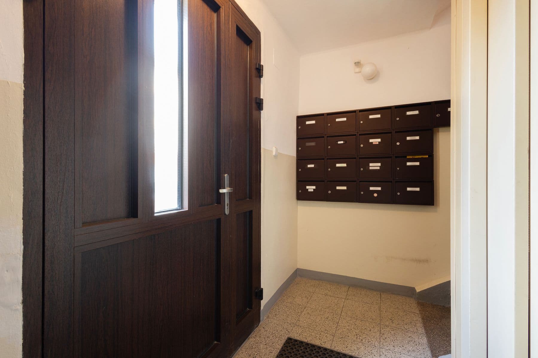 Prodej bytu 1+1 40 m², Kafkova, Praha, Praha Prodej bytu 1+1 40 m², Kafkova, Praha, Praha