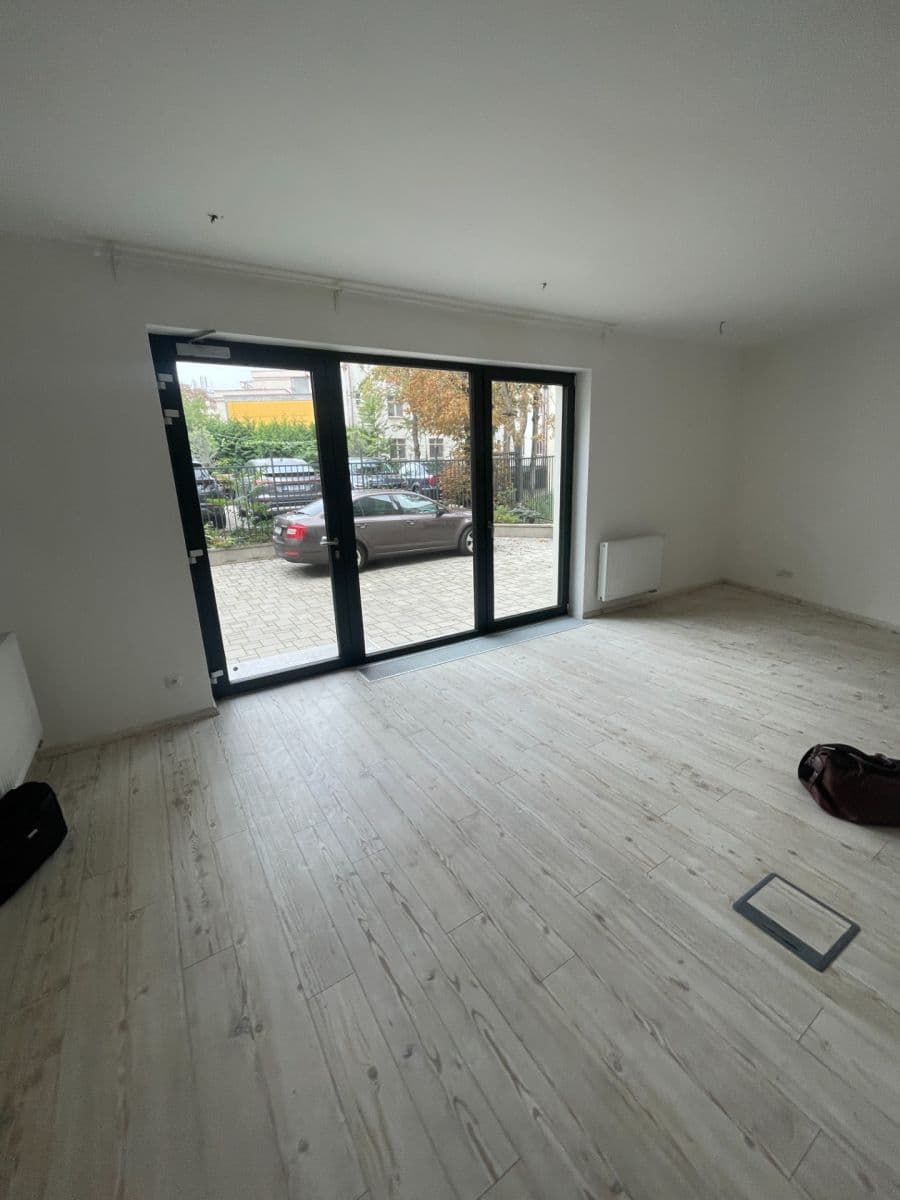 Pronájem kanceláře 105 m², Lidická, Praha, Praha Pronájem kanceláře 105 m², Lidická, Praha, Praha