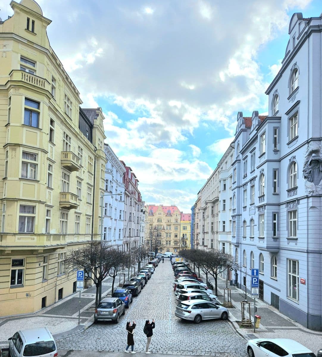 Pronájem bytu 2+kk 59 m², Krkonošská, Praha, Praha Pronájem bytu 2+kk 59 m², Krkonošská, Praha, Praha