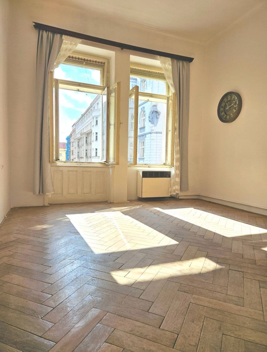 Pronájem bytu 2+kk 59 m², Krkonošská, Praha, Praha Pronájem bytu 2+kk 59 m², Krkonošská, Praha, Praha