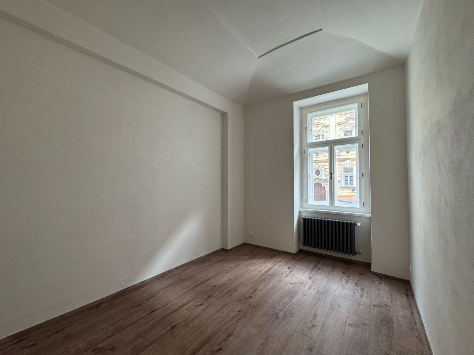 Pronájem bytu 3+kk 62 m², Sezimova, Praha, Praha Pronájem bytu 3+kk 62 m², Sezimova, Praha, Praha