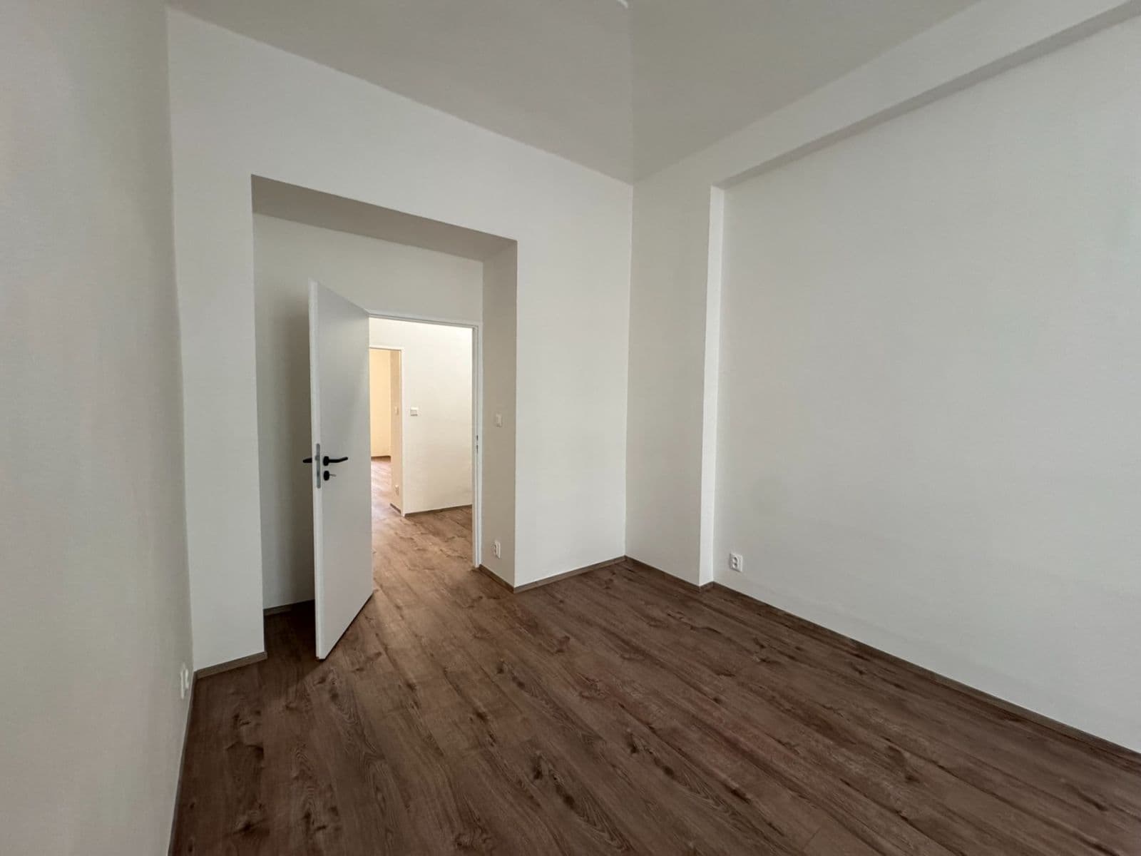 Pronájem bytu 3+kk 62 m², Sezimova, Praha, Praha Pronájem bytu 3+kk 62 m², Sezimova, Praha, Praha