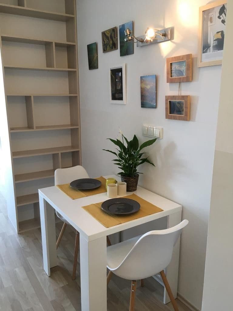 Pronájem bytu 1+1 30 m², Žltá, Petržalka, Bratislavský kraj Pronájem bytu 1+1 30 m², Žltá, Petržalka, Bratislavský kraj