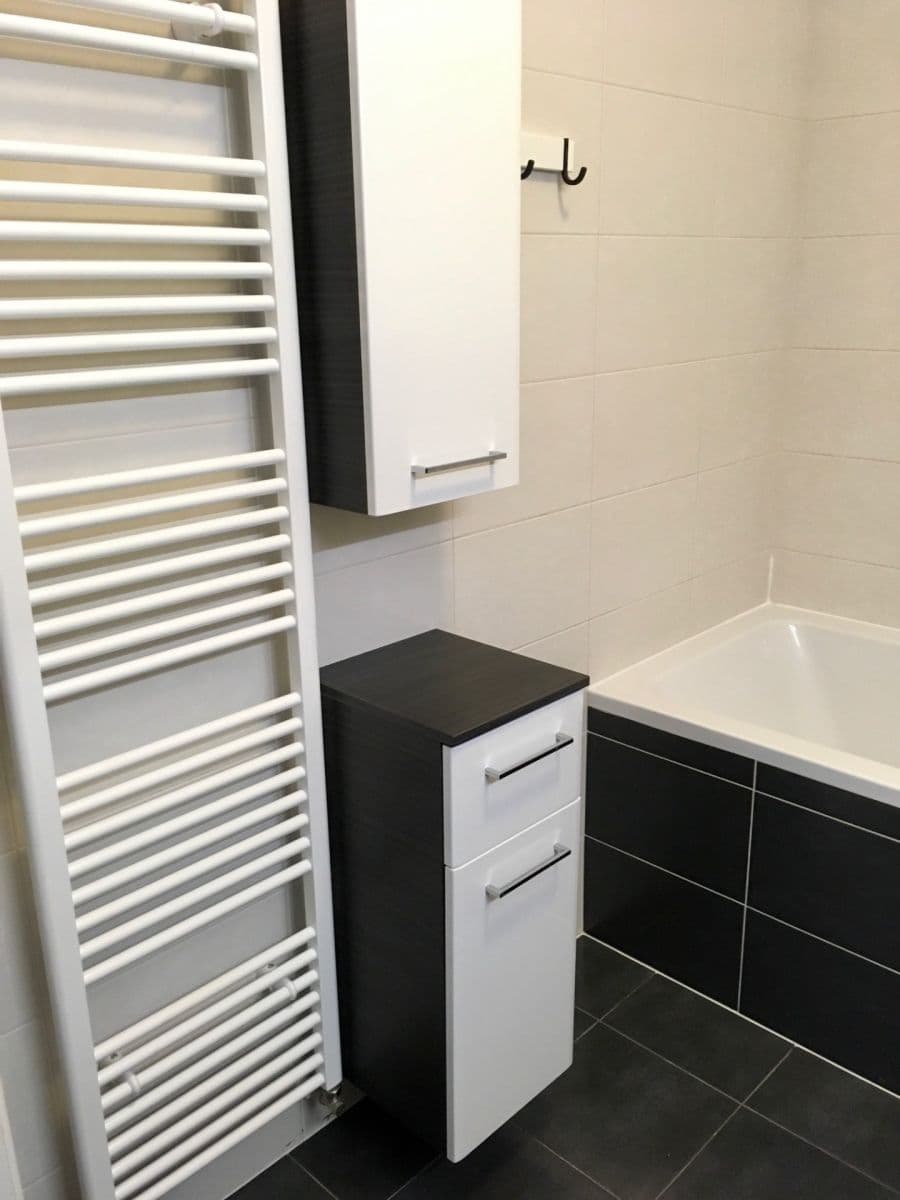 Pronájem bytu 1+1 30 m², Žltá, Petržalka, Bratislavský kraj Pronájem bytu 1+1 30 m², Žltá, Petržalka, Bratislavský kraj