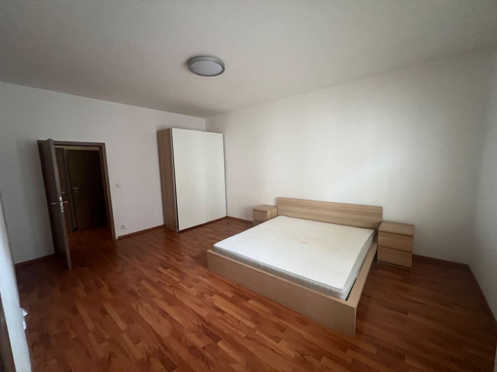 Pronájem bytu 2+1 60 m², Slovinská, Praha, Praha Pronájem bytu 2+1 60 m², Slovinská, Praha, Praha