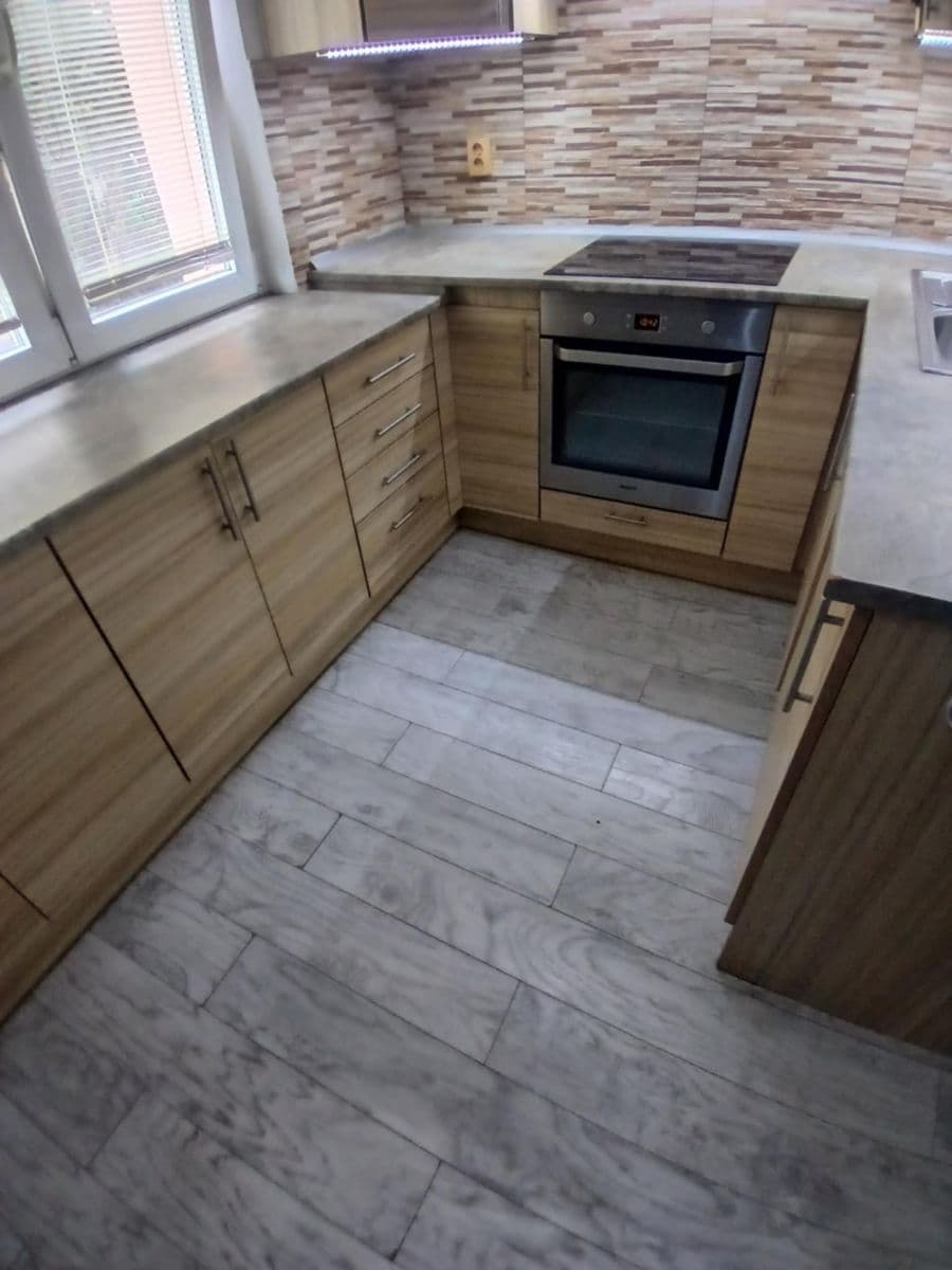 Pronájem bytu 2+1 60 m², Karla Buriana, Chomutov, Ústecký kraj Pronájem bytu 2+1 60 m², Karla Buriana, Chomutov, Ústecký kraj