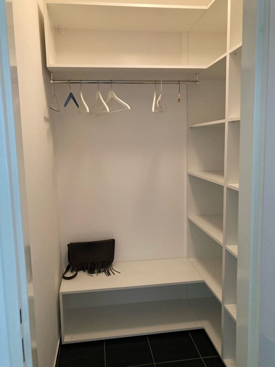 Pronájem bytu 1+kk 43 m², Březnická, Zlín, Zlínský kraj Pronájem bytu 1+kk 43 m², Březnická, Zlín, Zlínský kraj