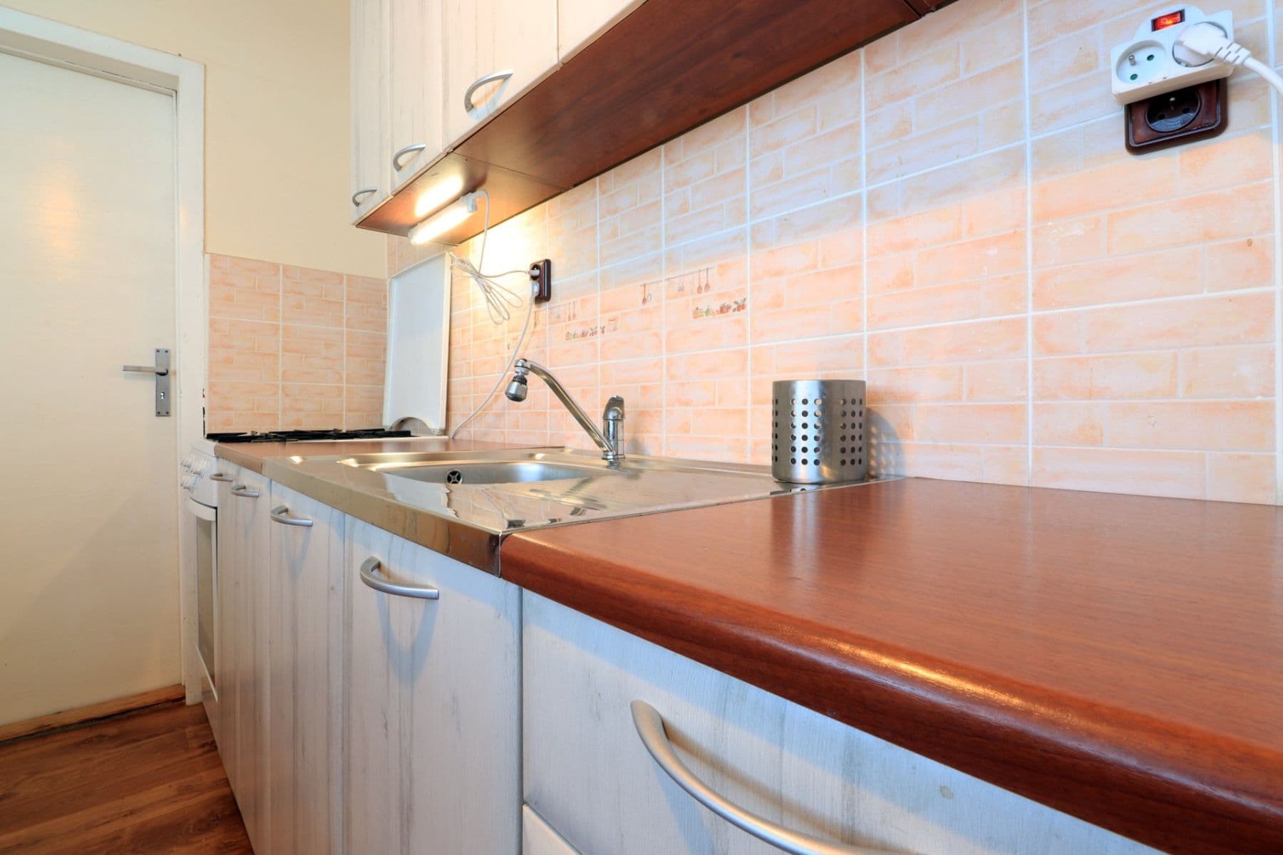 Pronájem bytu 3+1 70 m², Polabská, Praha, Praha Pronájem bytu 3+1 70 m², Polabská, Praha, Praha