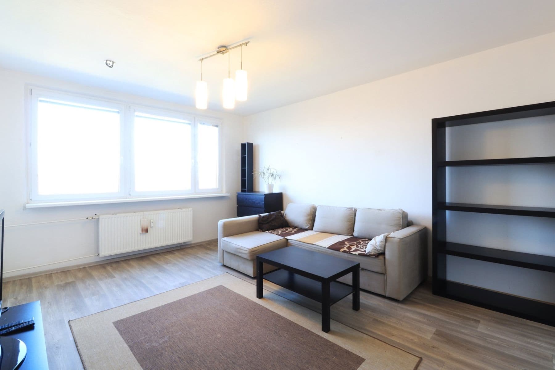 Pronájem bytu 3+1 70 m², Polabská, Praha, Praha Pronájem bytu 3+1 70 m², Polabská, Praha, Praha