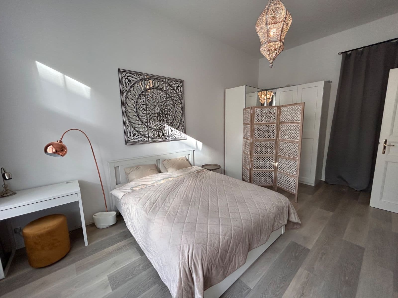 Pronájem bytu 1+1 44 m², Šafaříkova, Praha, Praha Pronájem bytu 1+1 44 m², Šafaříkova, Praha, Praha