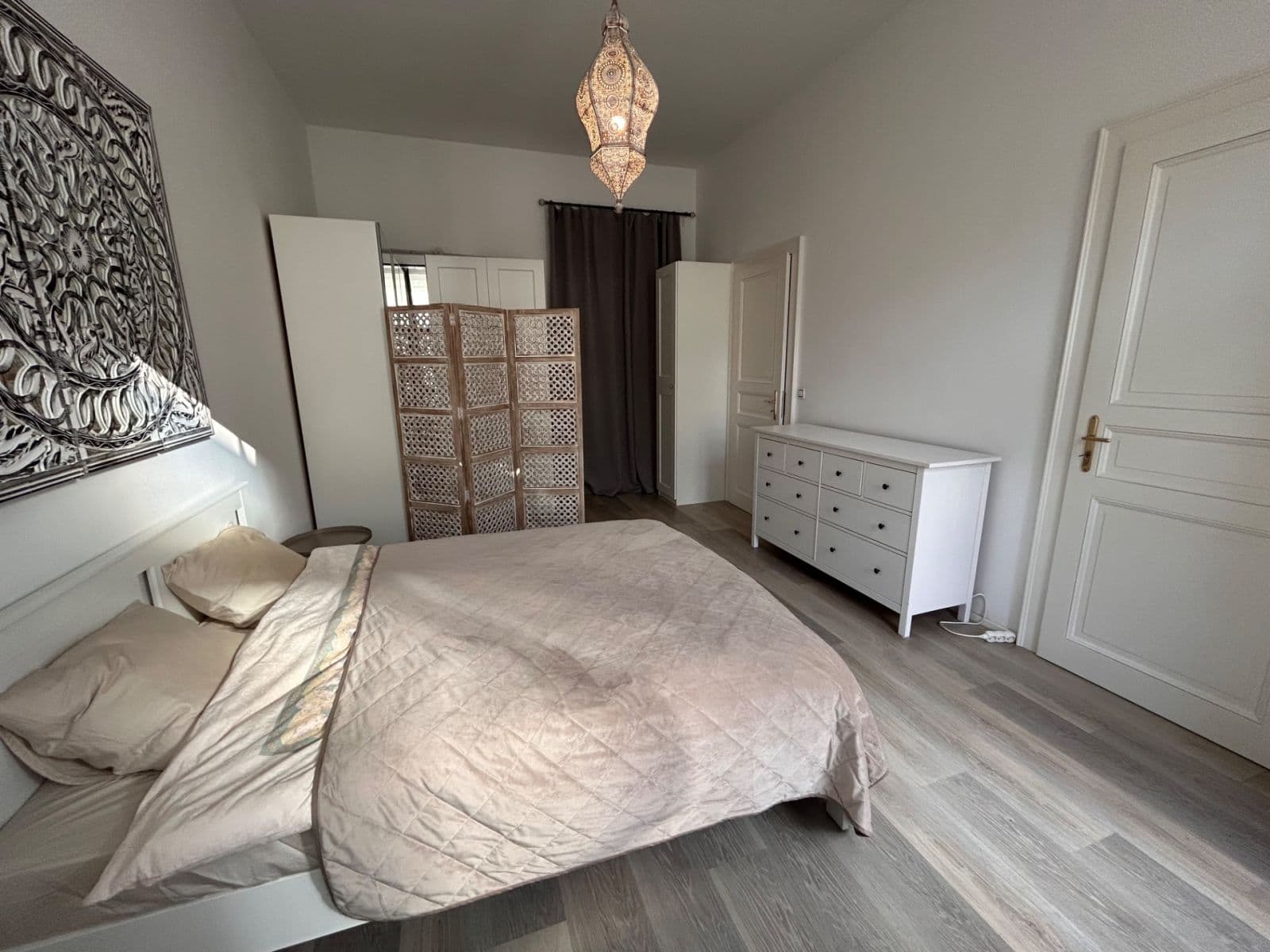 Pronájem bytu 1+1 44 m², Šafaříkova, Praha, Praha Pronájem bytu 1+1 44 m², Šafaříkova, Praha, Praha