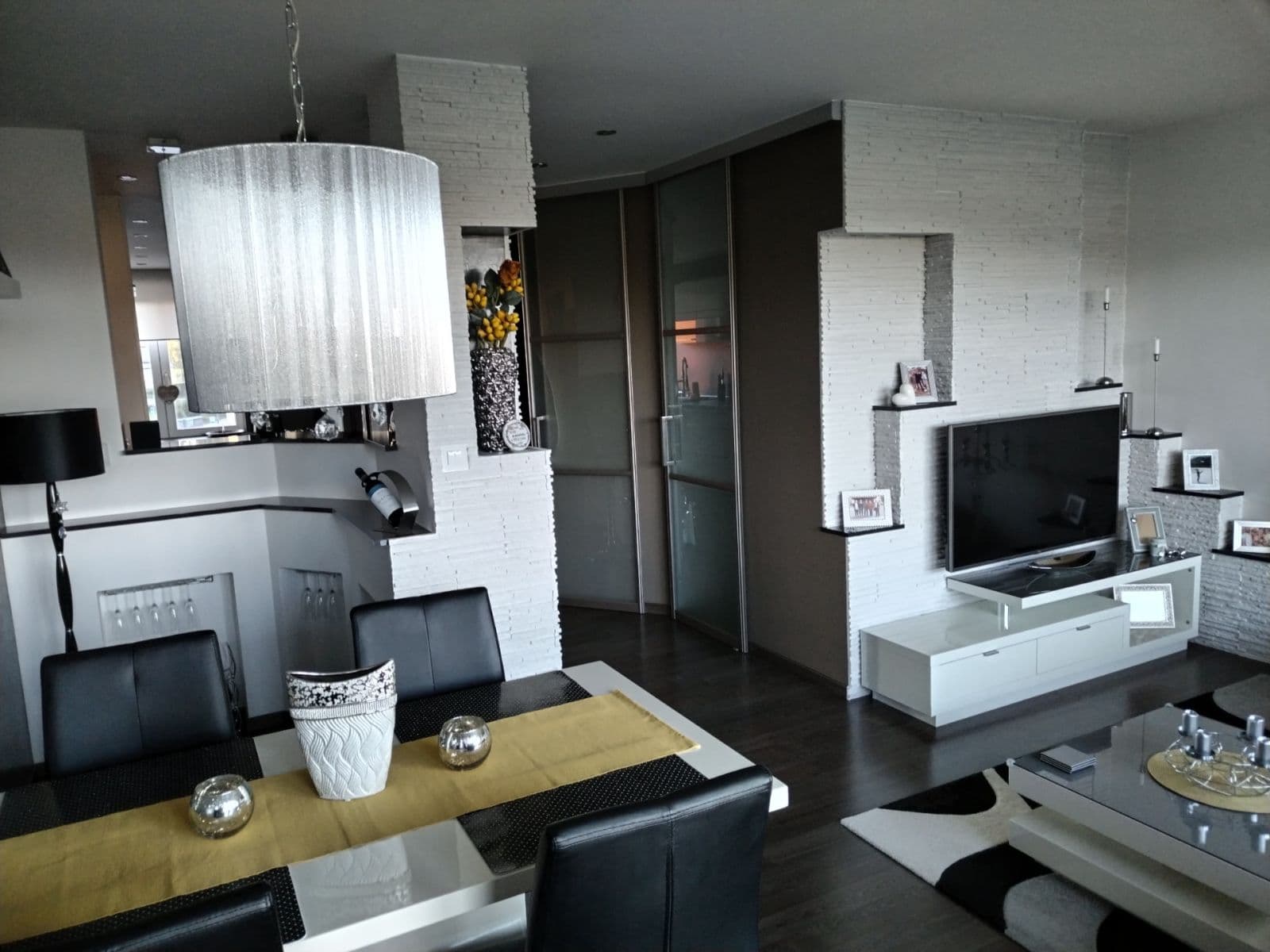 Prodej bytu 3+kk 72 m², Rýmařovská, Bruntál, Moravskoslezský kraj Prodej bytu 3+kk 72 m², Rýmařovská, Bruntál, Moravskoslezský kraj