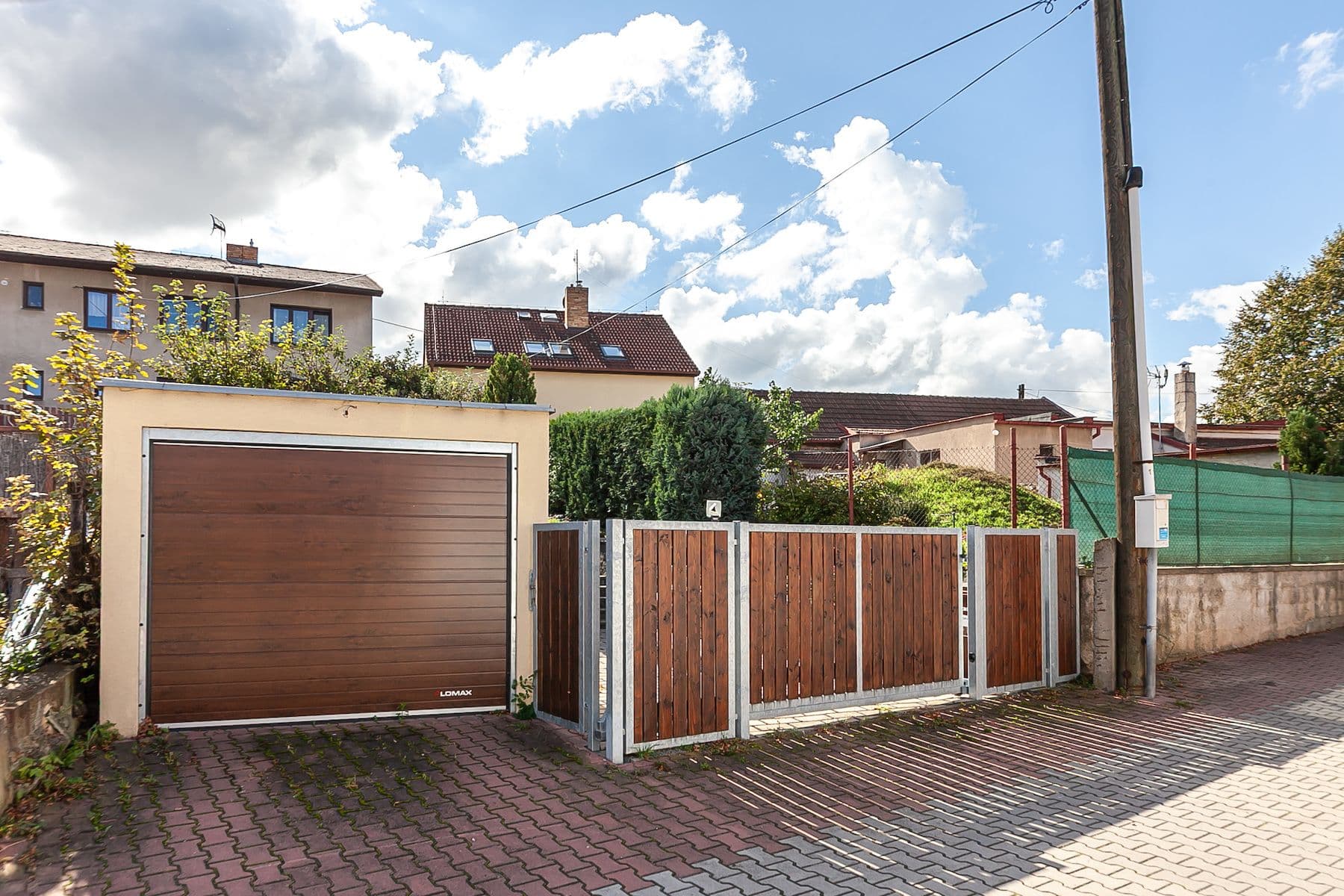 Prodej domu 230 m², pozemek 348 m², Svahová, Horoměřice, Středočeský kraj Prodej domu 230 m², pozemek 348 m², Svahová, Horoměřice, Středočeský kraj