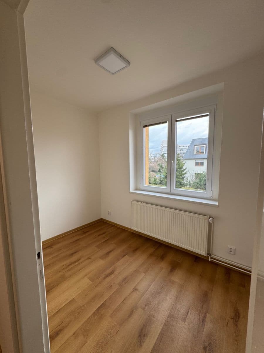 Pronájem bytu 2+1 48 m², U Krčské vodárny, Praha, Praha Pronájem bytu 2+1 48 m², U Krčské vodárny, Praha, Praha