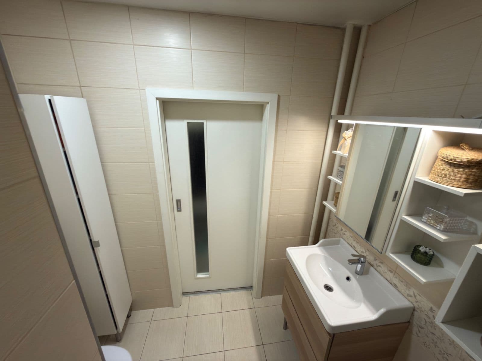 Prodej bytu 3+kk 68 m², 17. listopadu, Ústí nad Labem, Ústecký kraj Prodej bytu 3+kk 68 m², 17. listopadu, Ústí nad Labem, Ústecký kraj