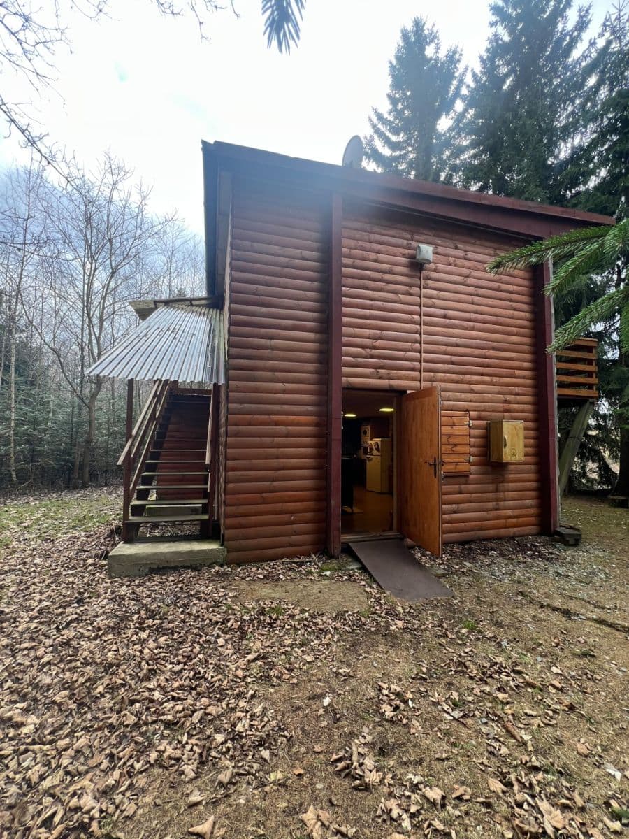 Prodej chaty, chalupy 120 m², pozemek 62 m², Zubří, Kraj Vysočina Prodej chaty, chalupy 120 m², pozemek 62 m², Zubří, Kraj Vysočina