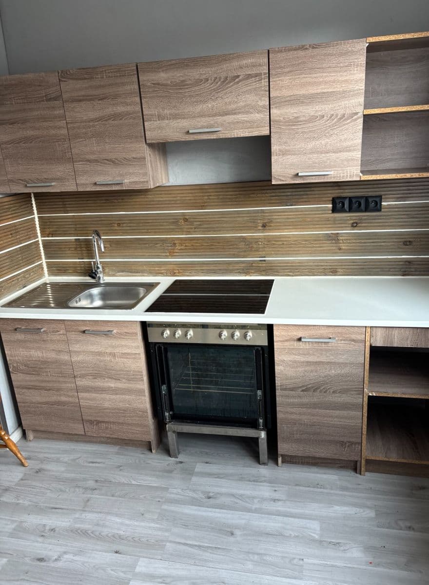 Prodej bytu 1+1 41 m², Nová, Ústí nad Labem, Ústecký kraj Prodej bytu 1+1 41 m², Nová, Ústí nad Labem, Ústecký kraj