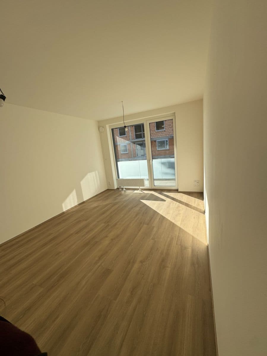 Prodej bytu 1+kk 33 m², Čakovická, Praha, Praha Prodej bytu 1+kk 33 m², Čakovická, Praha, Praha