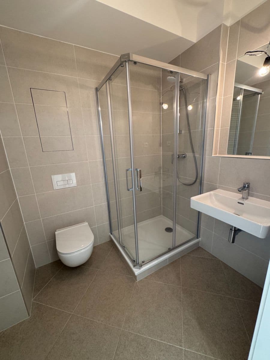 Prodej bytu 1+kk 33 m², Čakovická, Praha, Praha Prodej bytu 1+kk 33 m², Čakovická, Praha, Praha