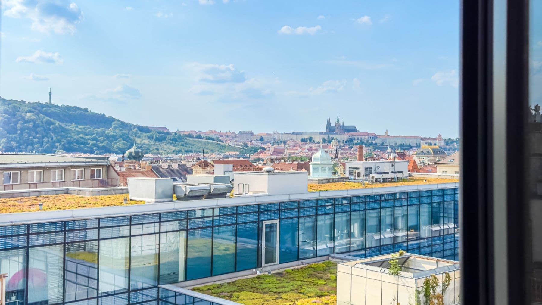 Pronájem kanceláře 128 m², Karlovo náměstí, Praha, Praha Pronájem kanceláře 128 m², Karlovo náměstí, Praha, Praha