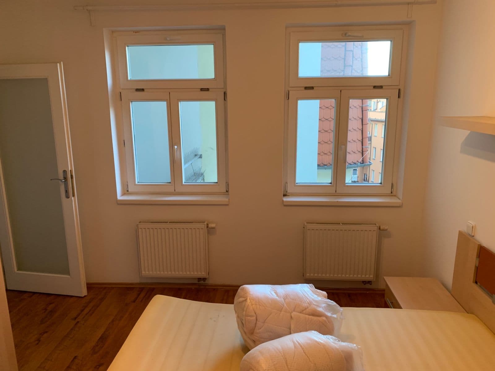 Pronájem bytu 2+kk 60 m², Farského, Praha, Praha Pronájem bytu 2+kk 60 m², Farského, Praha, Praha