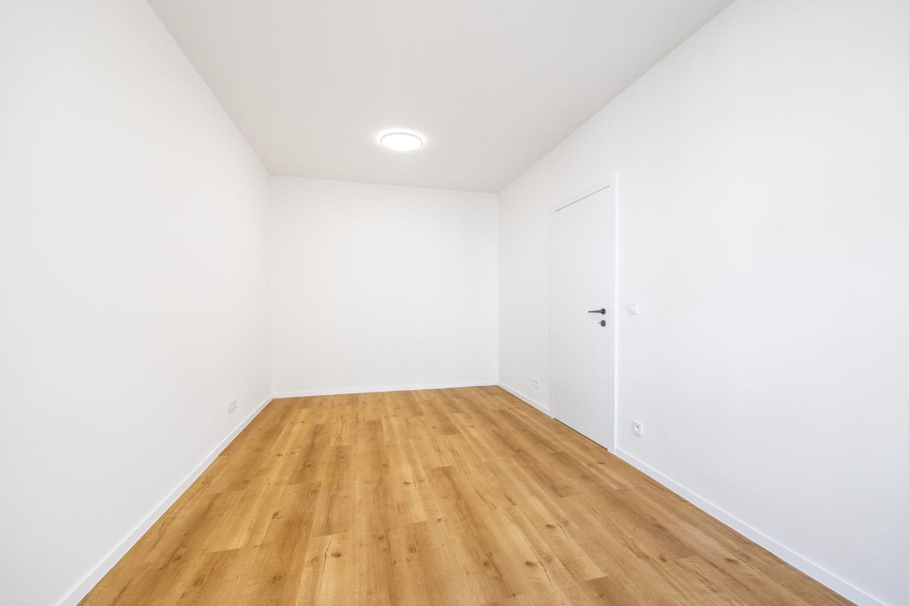 Prodej bytu 3+kk 95 m², Řezáčovo náměstí, Praha, Praha Prodej bytu 3+kk 95 m², Řezáčovo náměstí, Praha, Praha