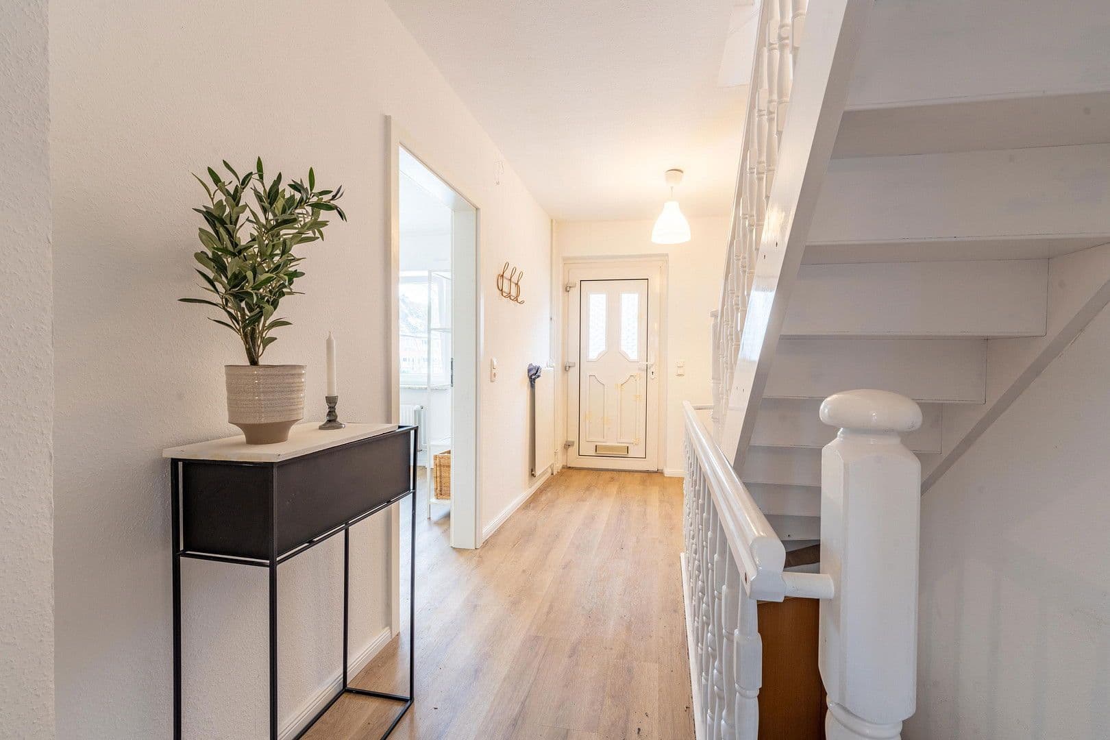 Prodej domu 123 m², pozemek 370 m², Kiel, Šlesvicko-Holštýnsko Prodej domu 123 m², pozemek 370 m², Kiel, Šlesvicko-Holštýnsko