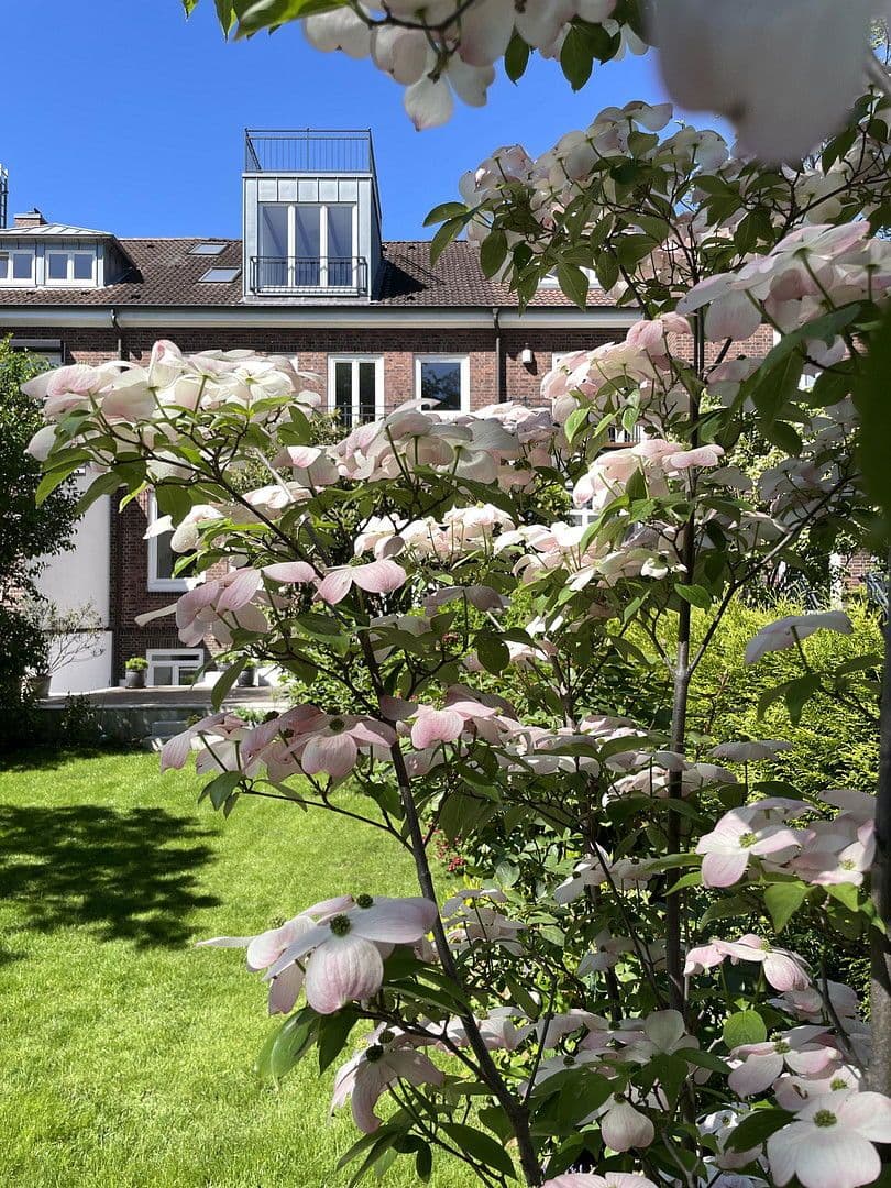 Prodej domu 365 m², pozemek 390 m², Hamburg, Hamburg Prodej domu 365 m², pozemek 390 m², Hamburg, Hamburg