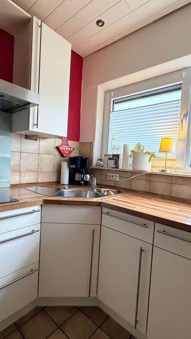 Prodej domu 160 m², pozemek 695 m², Nienburg/Weser, Dolní Sasko Prodej domu 160 m², pozemek 695 m², Nienburg/Weser, Dolní Sasko